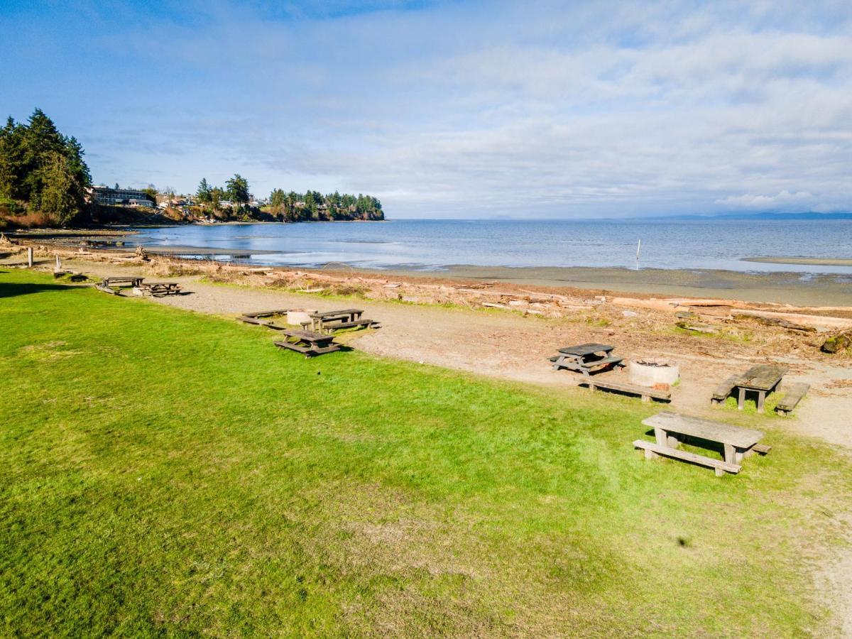 Sea Edge Motel Parksville Eksteriør billede