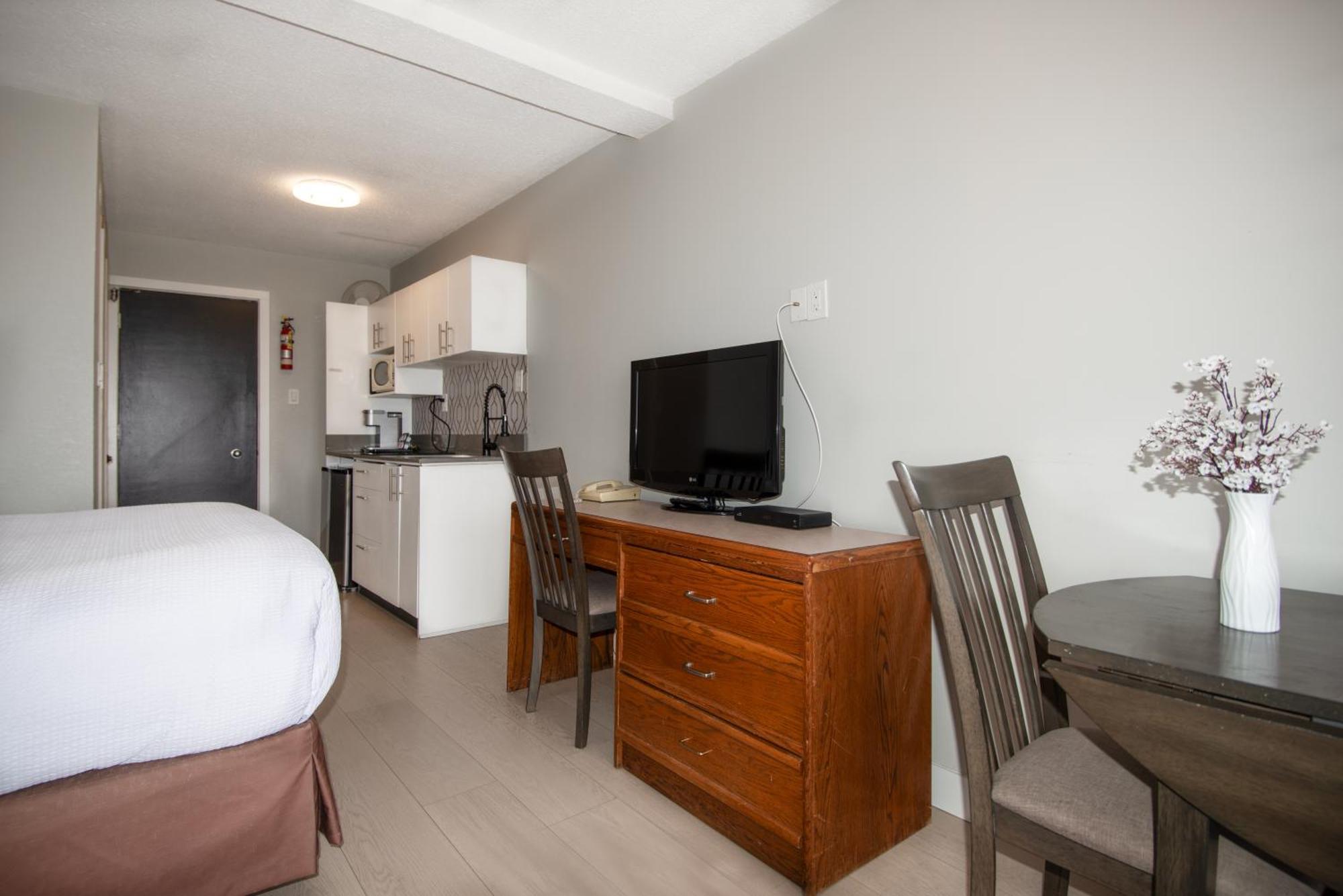 Sea Edge Motel Parksville Eksteriør billede